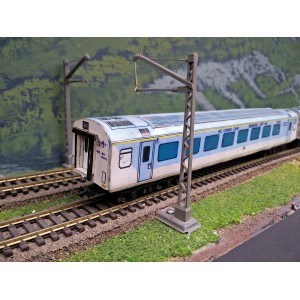 Indian Railways Shatabdi Hand Made Coaches 2 Pcs